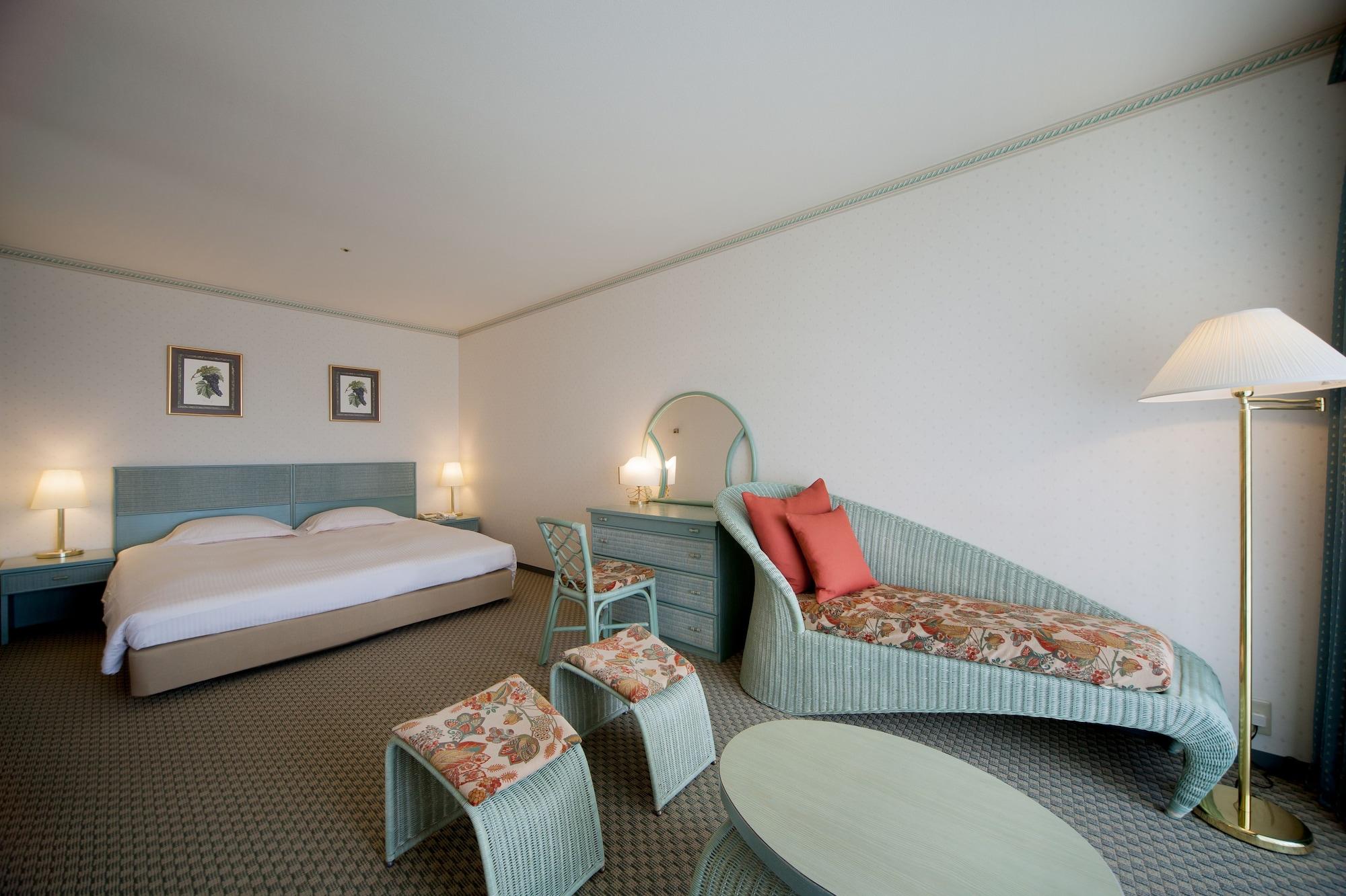 Wakayama Marina City Hotel Екстериор снимка